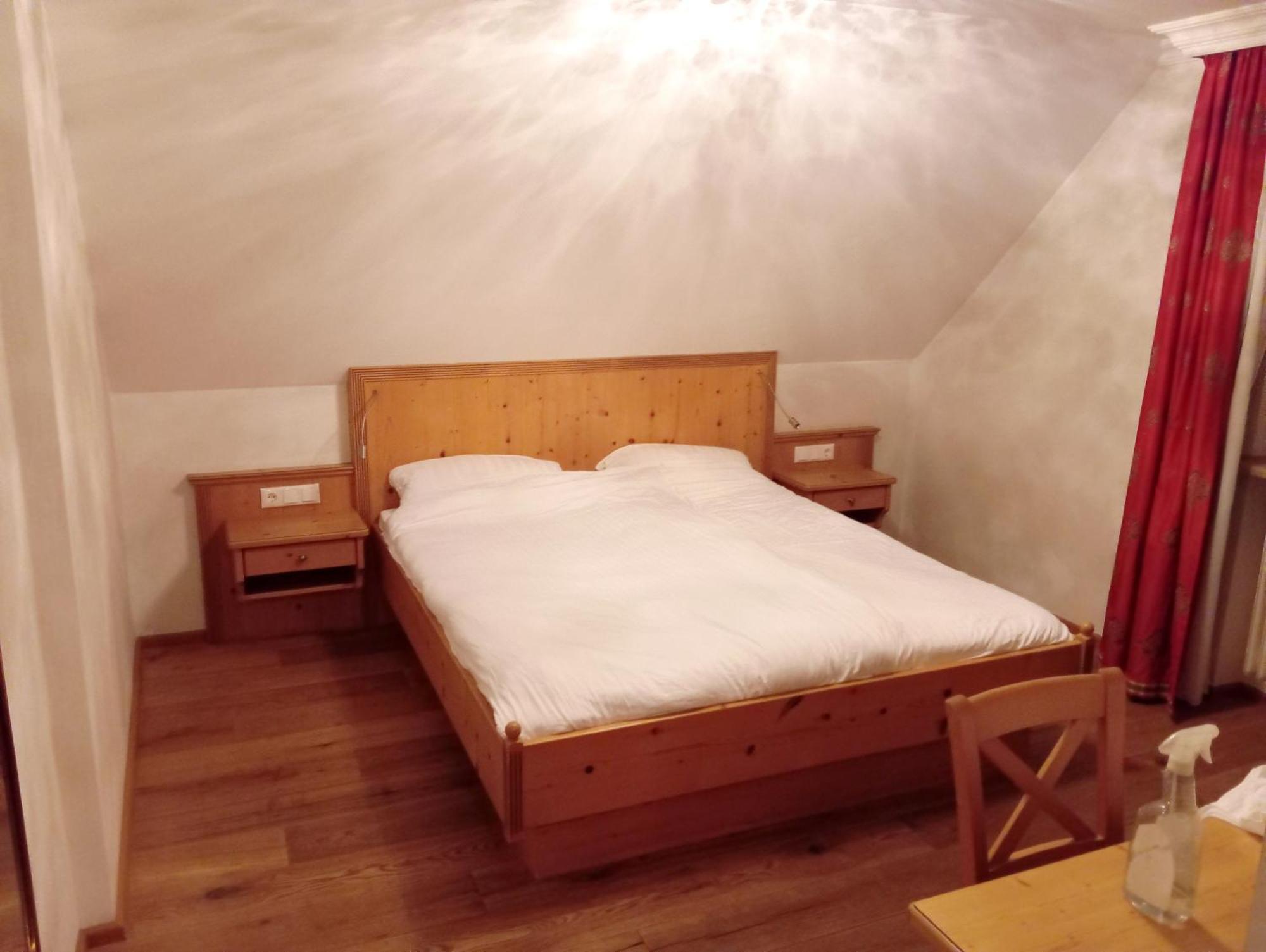 Eichen Schloessl Hotel München Kültér fotó